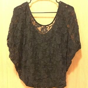 Wet Seal black slit sleeved top w. built in cami ✨