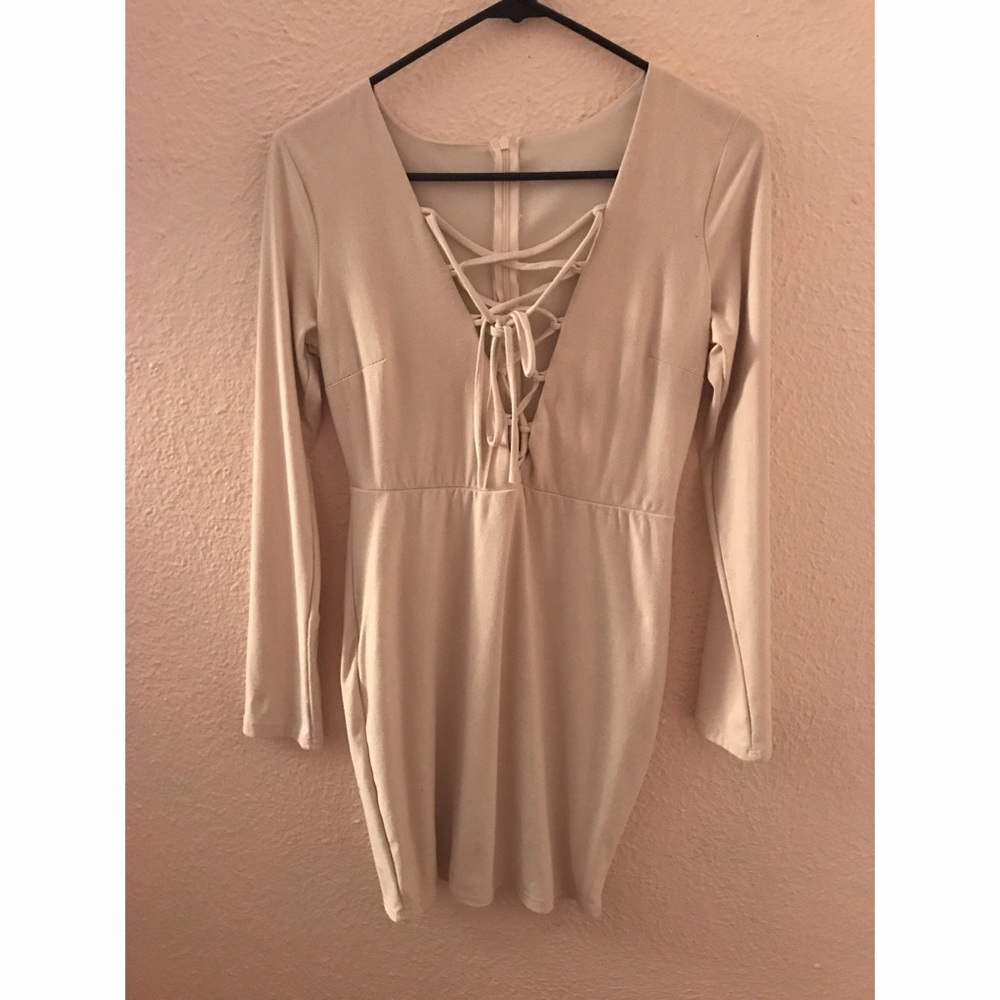 Cream lace dress NEW