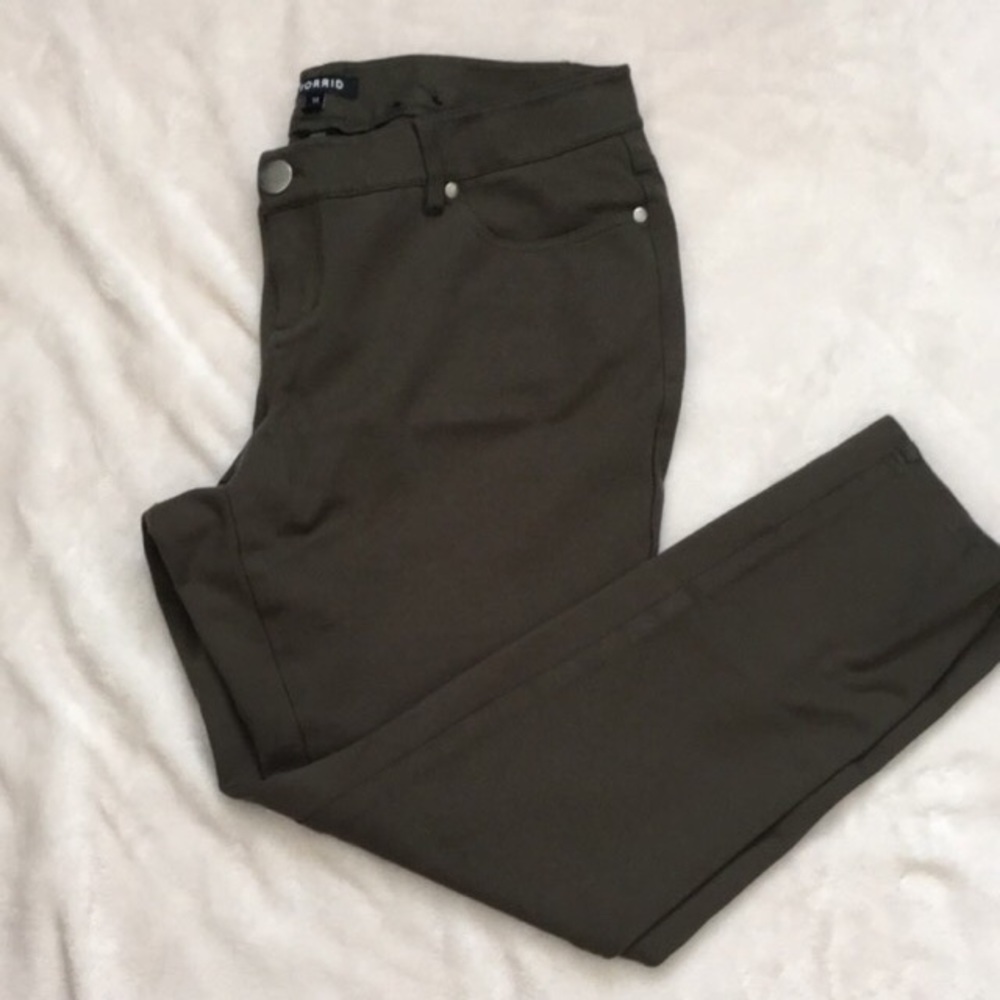 Olive Green Torrid Skinny Jeans!