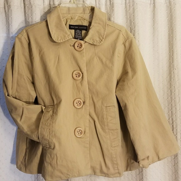 New York & Company Mini trench coat - Picture 2 of 4