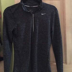 Nike 1/4 Zip Pullover