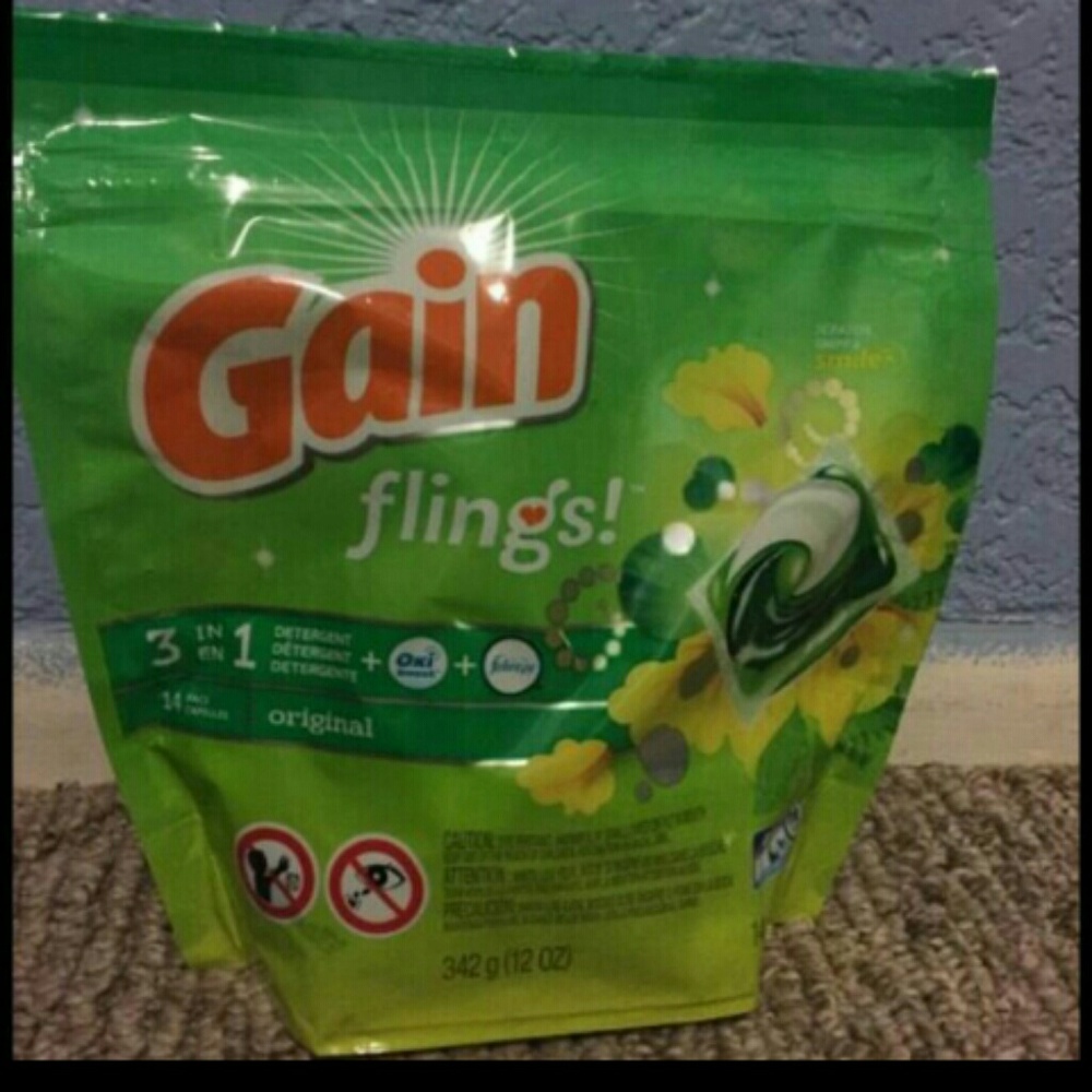 🔕SOLD🎵Gain Flings and Tide Pods 16ct each