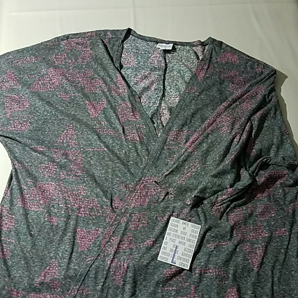 L Lindsay kimono