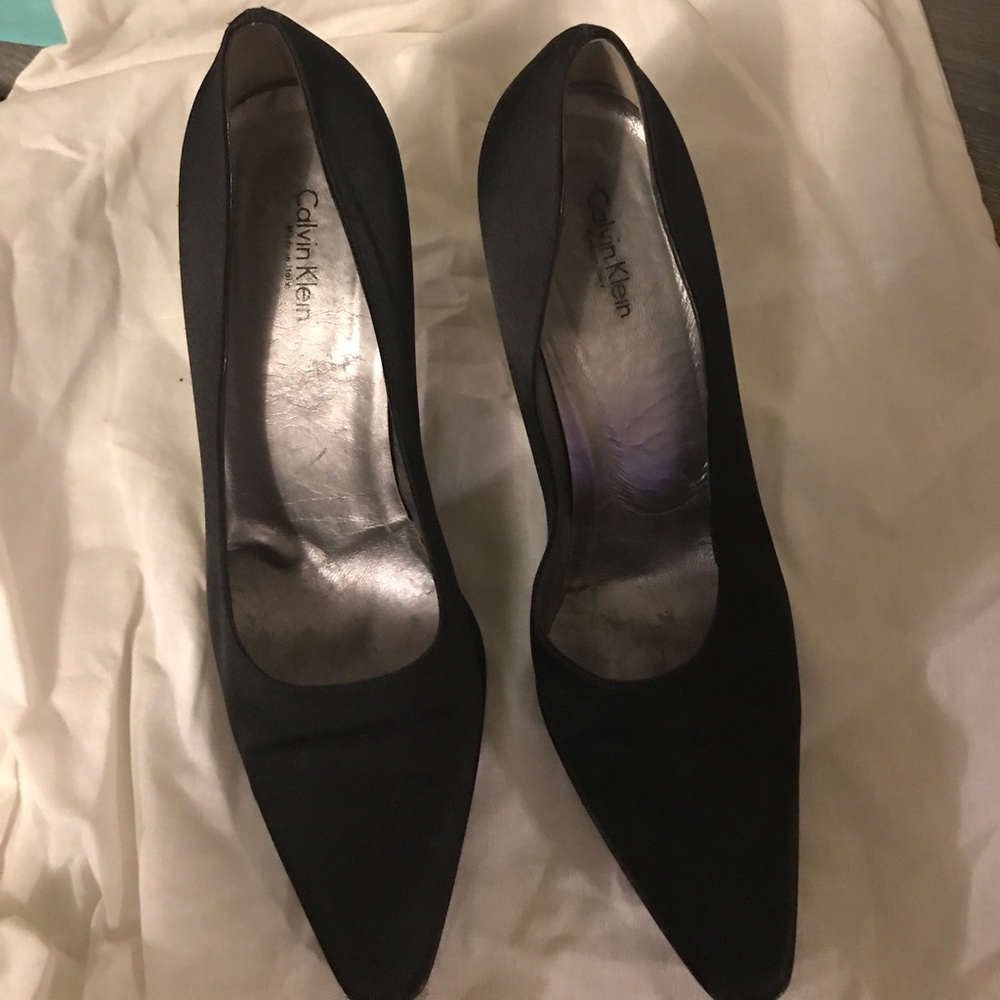 Calvin Klein collection satin black pumps