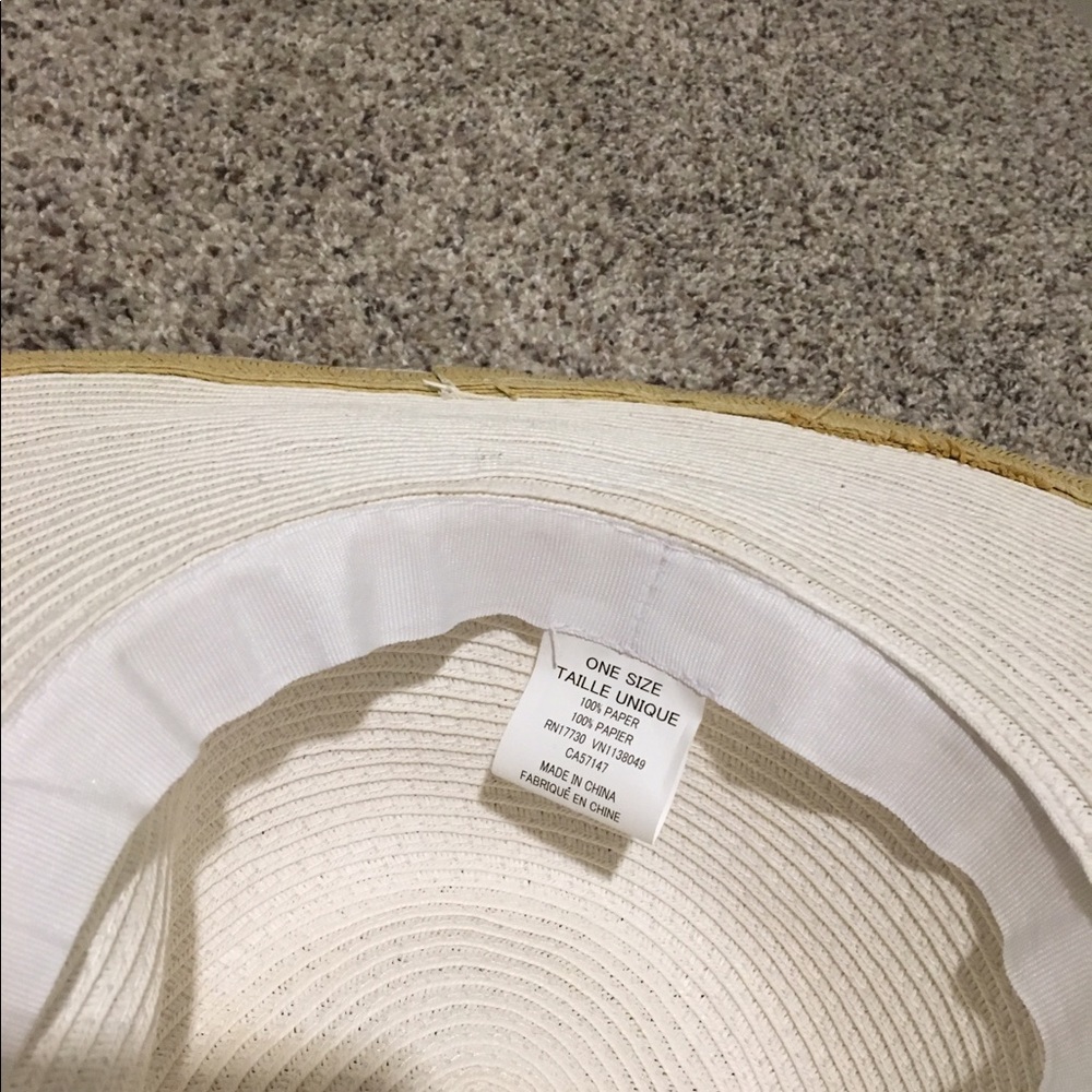 Floppy hat - Picture 2 of 3