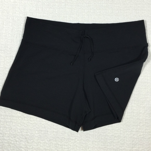 lululemon athletica Pants - Lululemon Knockout Shorts