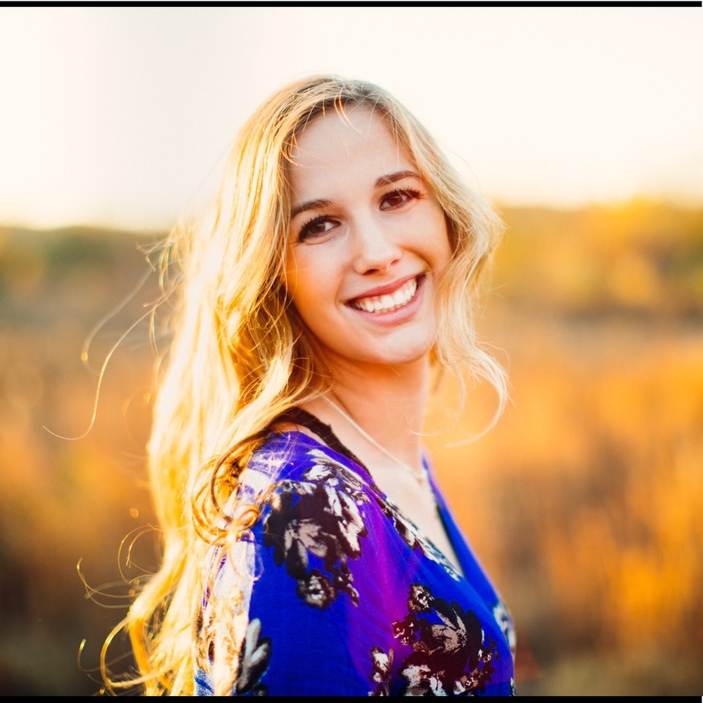 Meet your Posher, Carly