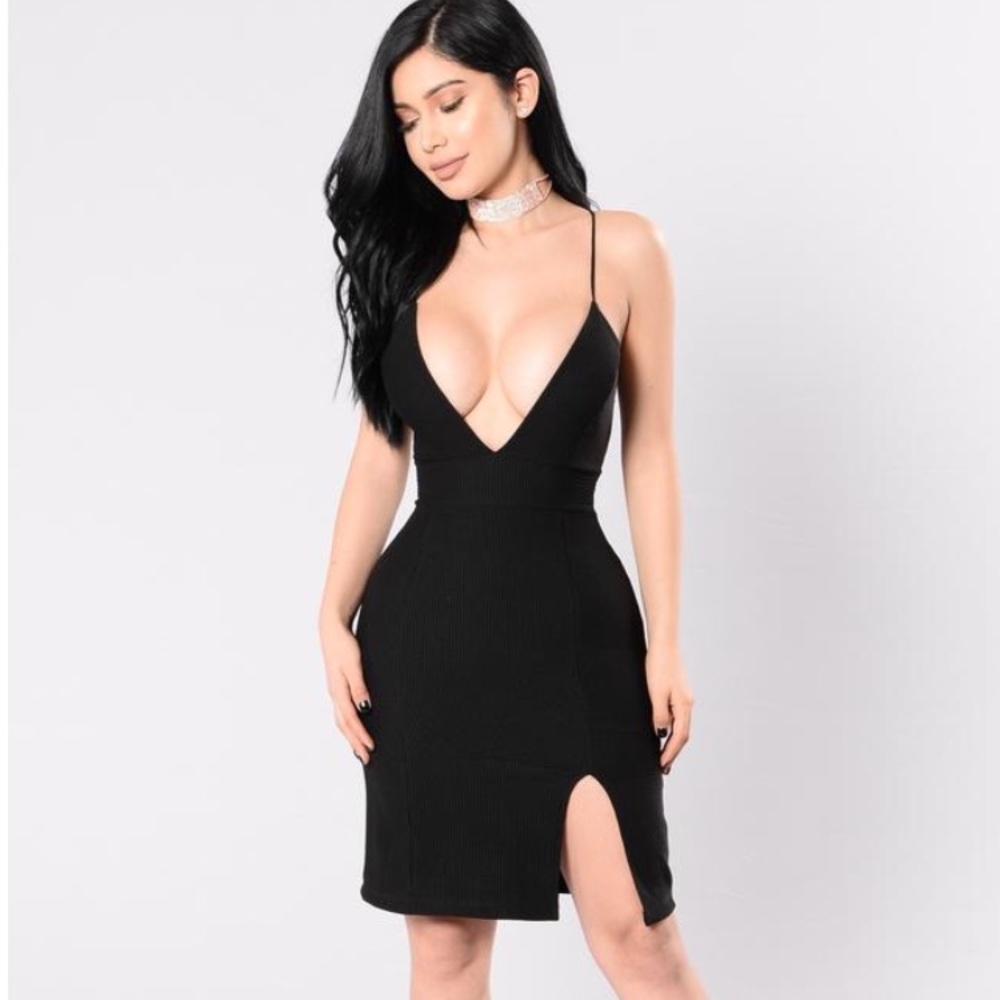 Fashion nova black dress