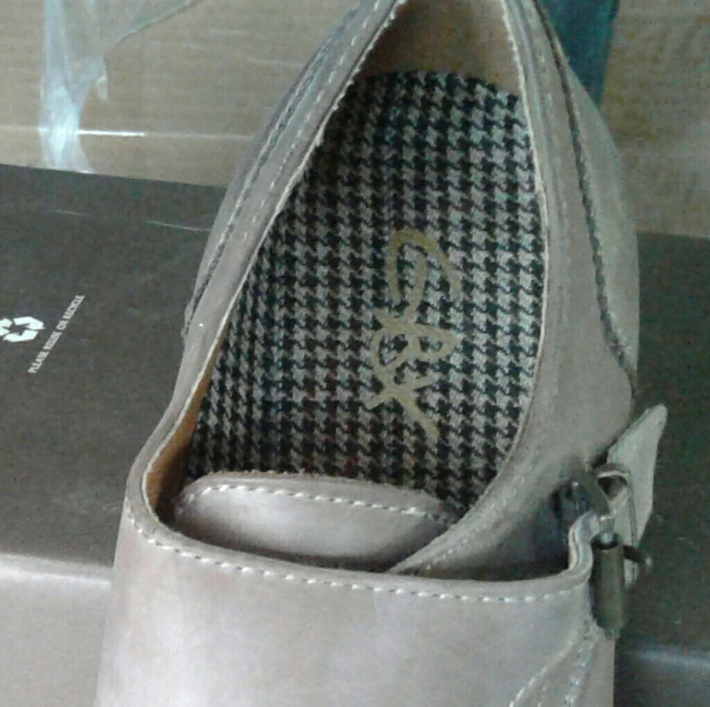 Casual Shoes