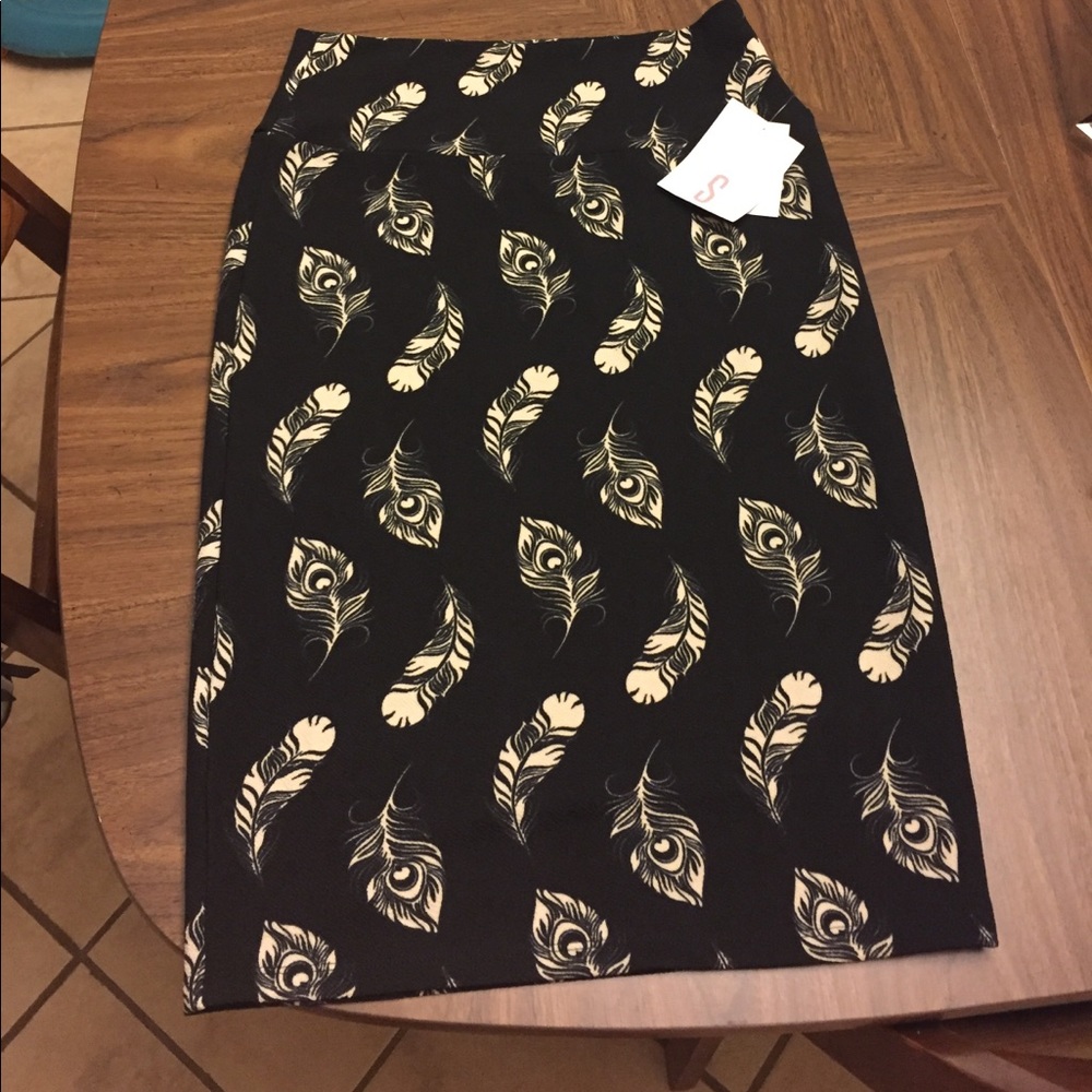 Lularoe Cassie