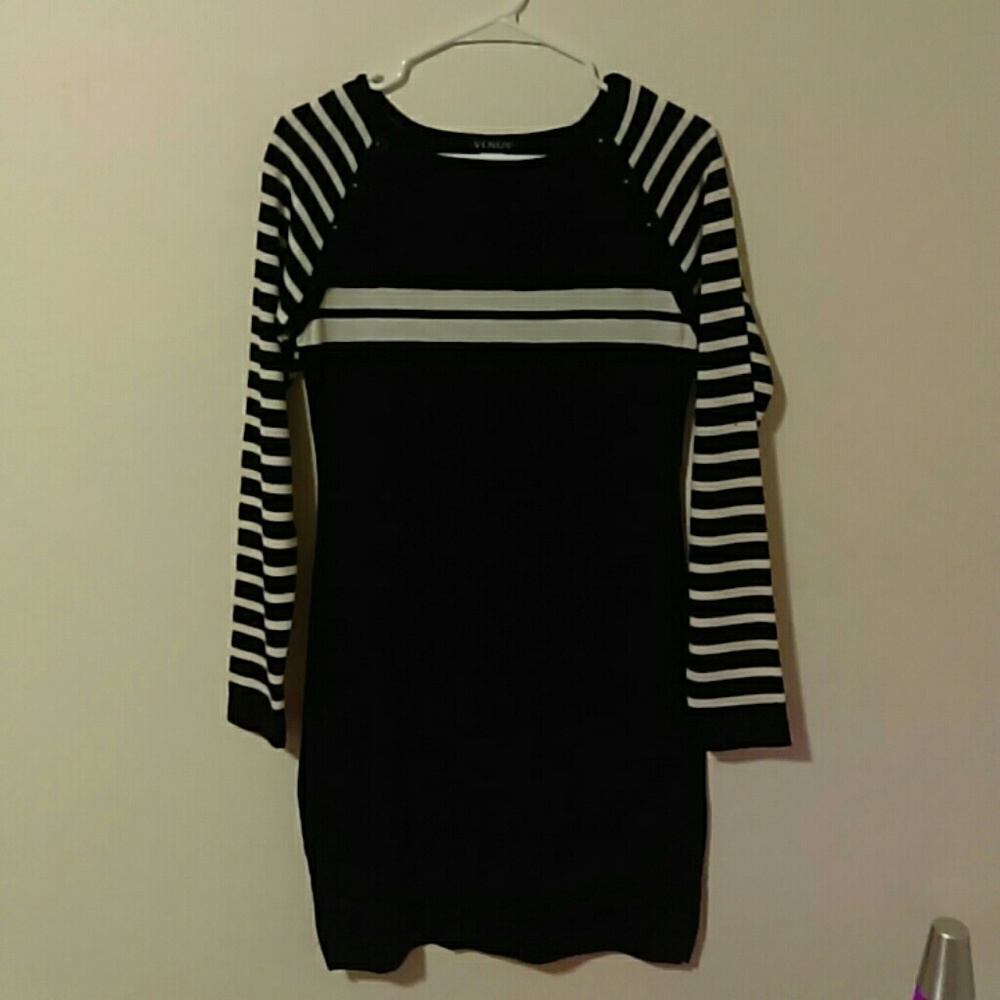 Long sleeve dress