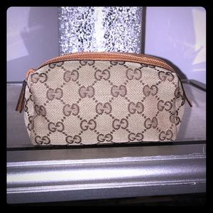 Gucci make up bag