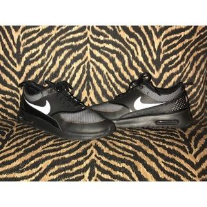 Air Max Thea
