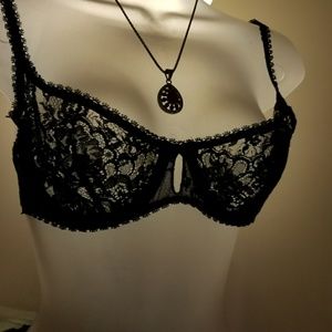 Victoria Secret Very Sexy lace bra