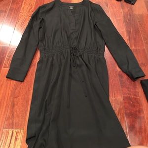 Ann Taylor black silk, Singh dress
