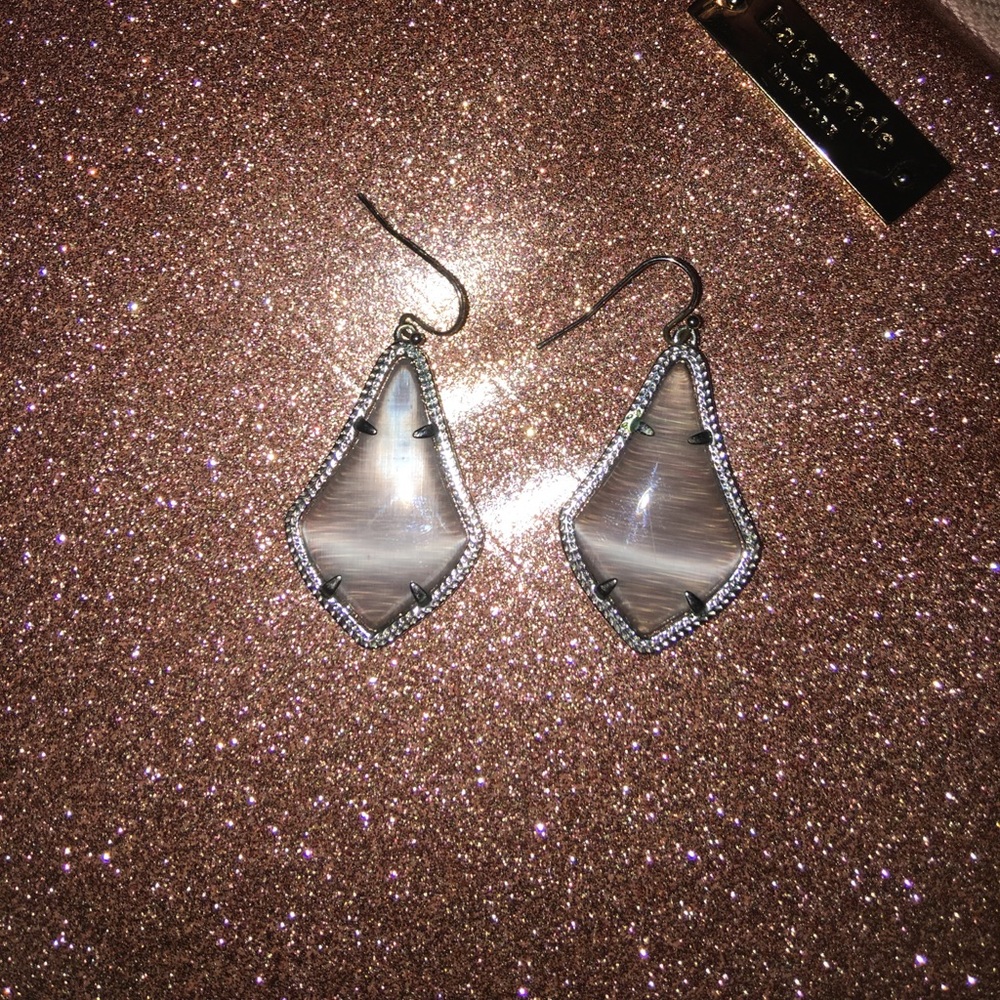 Kendra Scott earrings!