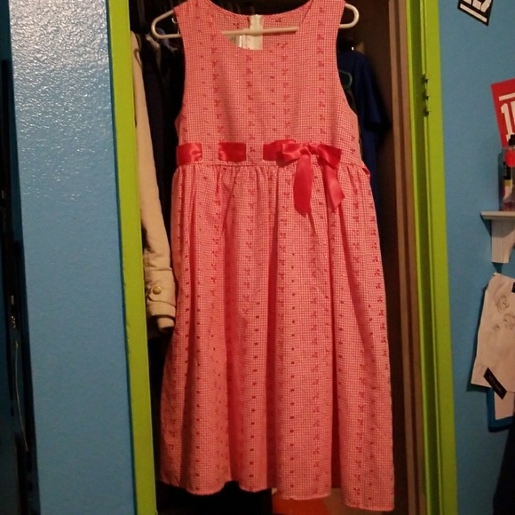 Dress - Picture 2 of 3