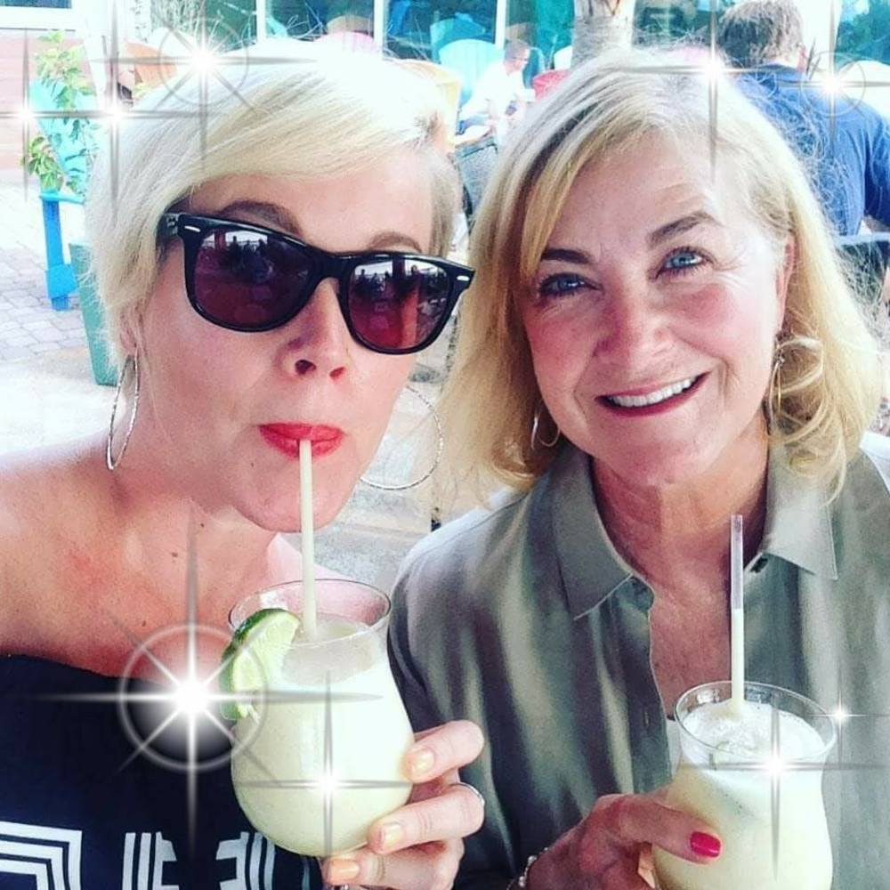 Meet your Posher, Lizzy