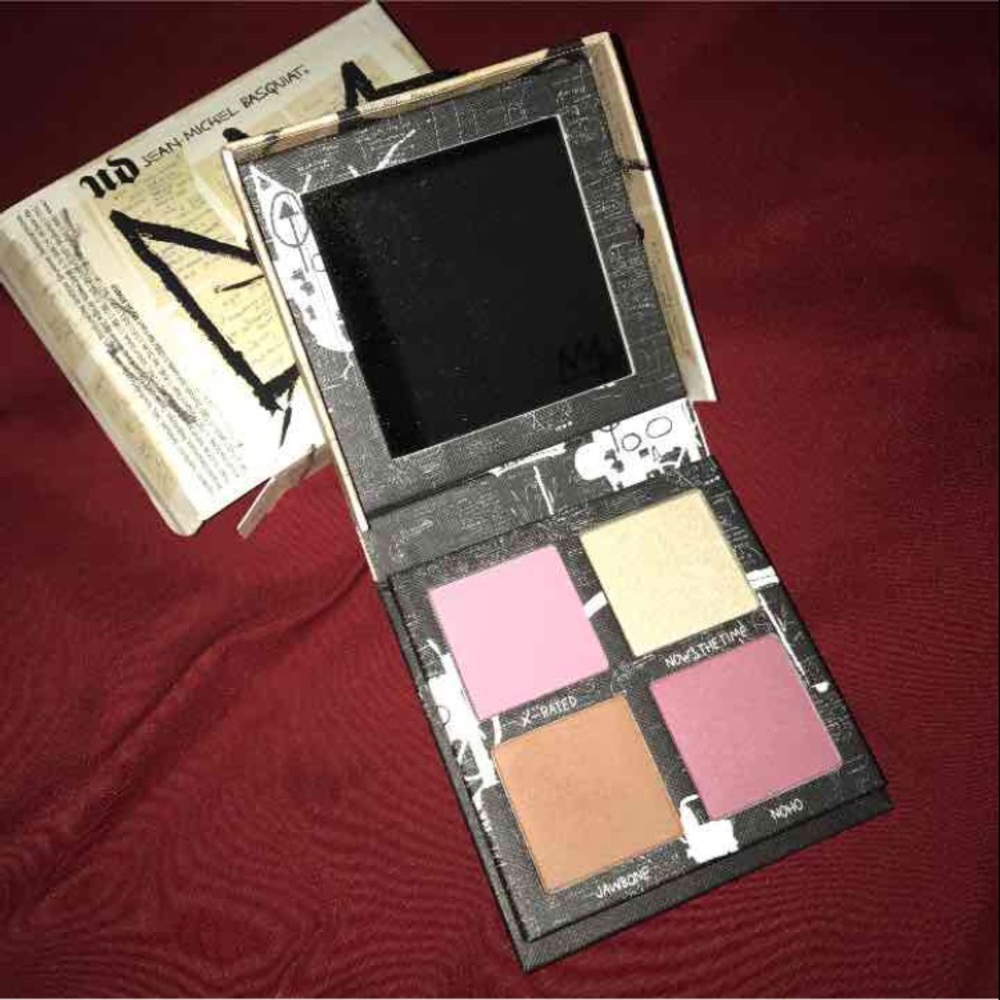 Urban Decay blush palette