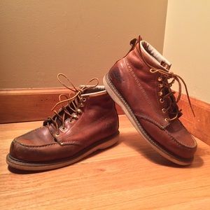 Vintage Genuine Leather Field N Forest Boots
