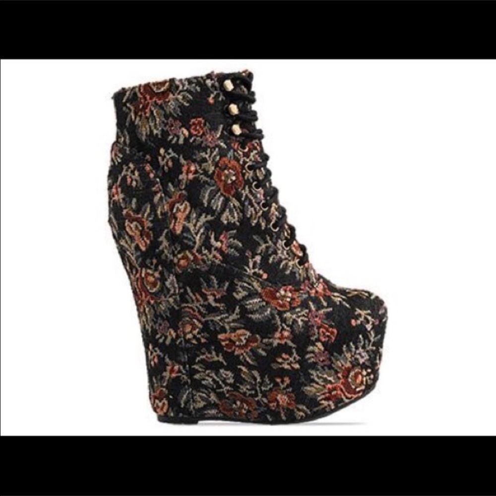 Jeffrey Campbell Damsel platforms