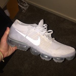 Nike Air Vapormax Flyknit Size 13