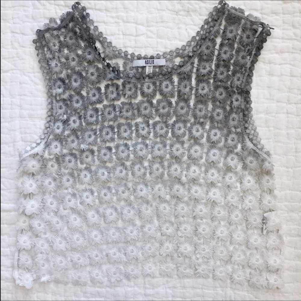 Asilio size 2 celebrity fave top