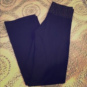 VICTORIA secret yoga boot cut pant.