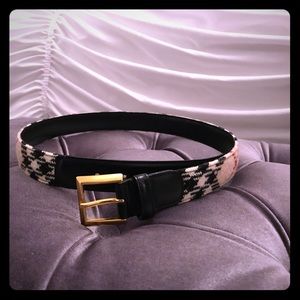 Burberry Women's Black Leather belt