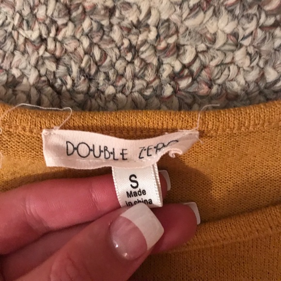 Top - Picture 3 of 3