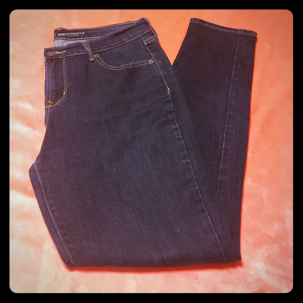 Old Navy Curvy Fit Skinny Jeans