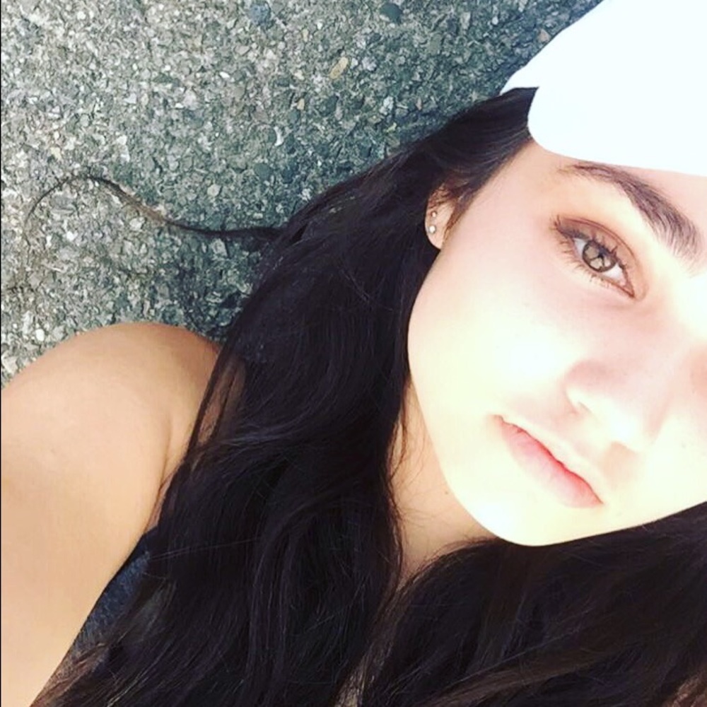 Meet your Posher, Grace