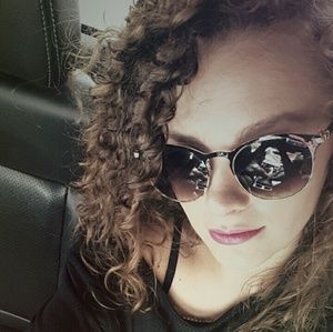 Meet your Posher, Jagoda