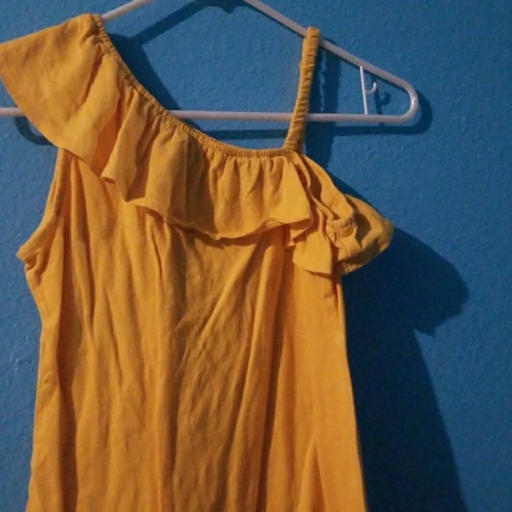 Shirts - Picture 3 of 3