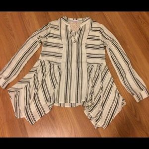Xhilaration striped blouse