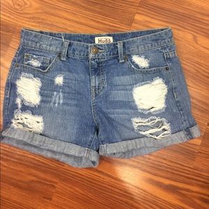 Mudd distressed cut off Jean shorts.