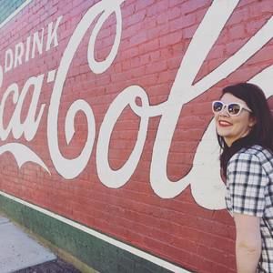 Meet your Posher, Joy