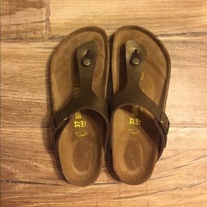 Birkenstocks brown metallic Gizeh sandals