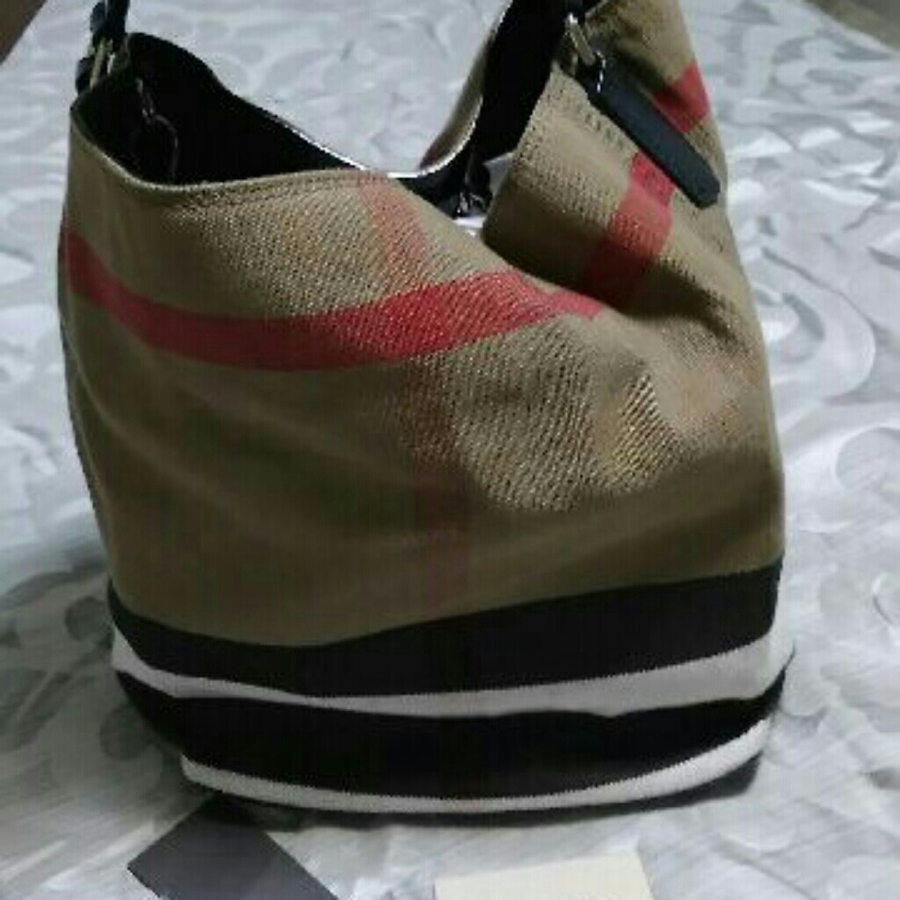 Burberry bag