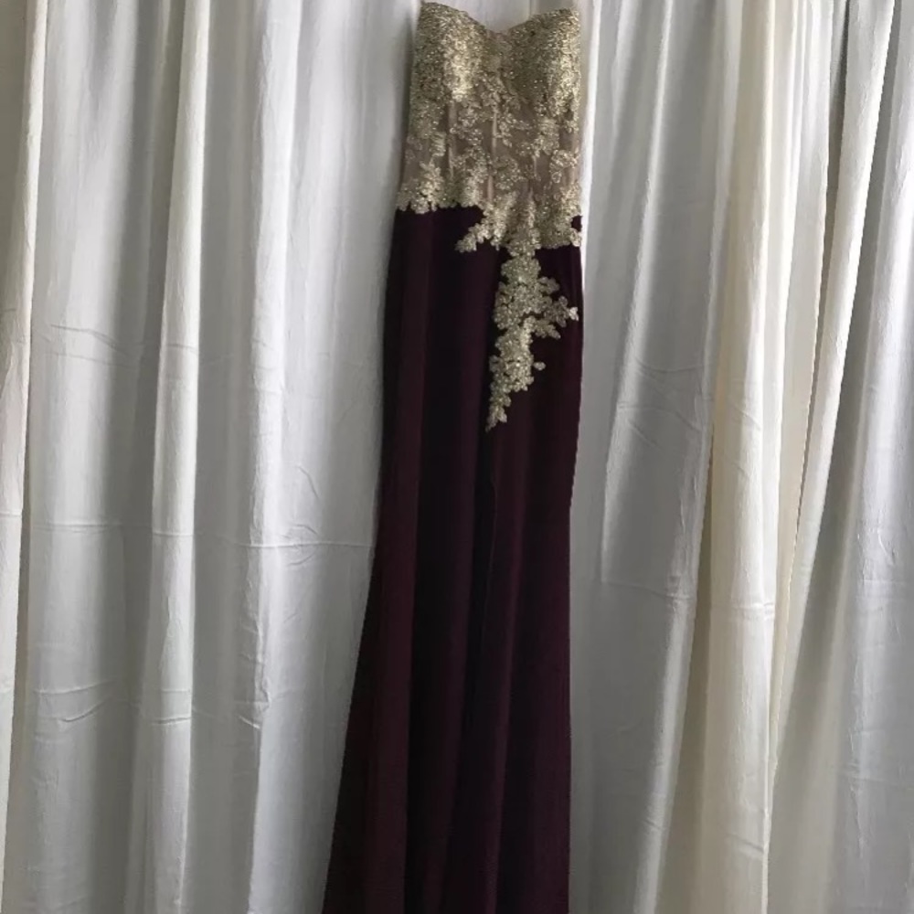 Prom dress - Picture 2 of 3
