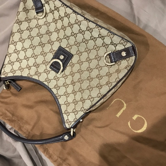 Handbag - Picture 1 of 4