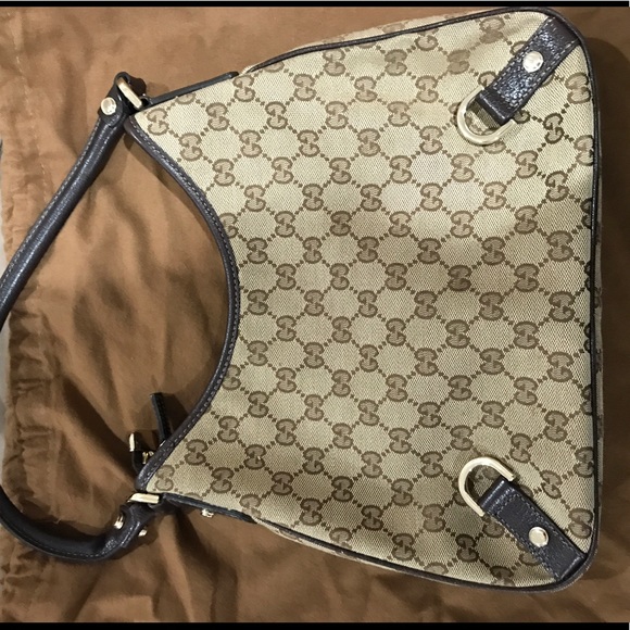 Handbag - Picture 3 of 4