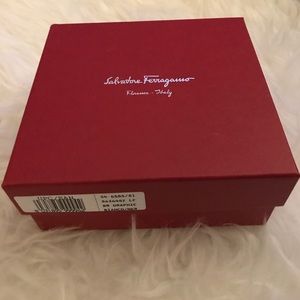 ferragamo belt box