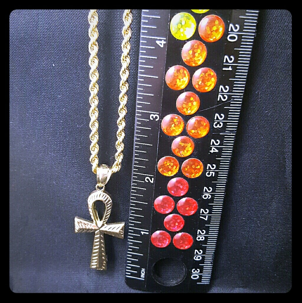 10k chain and ank pendant