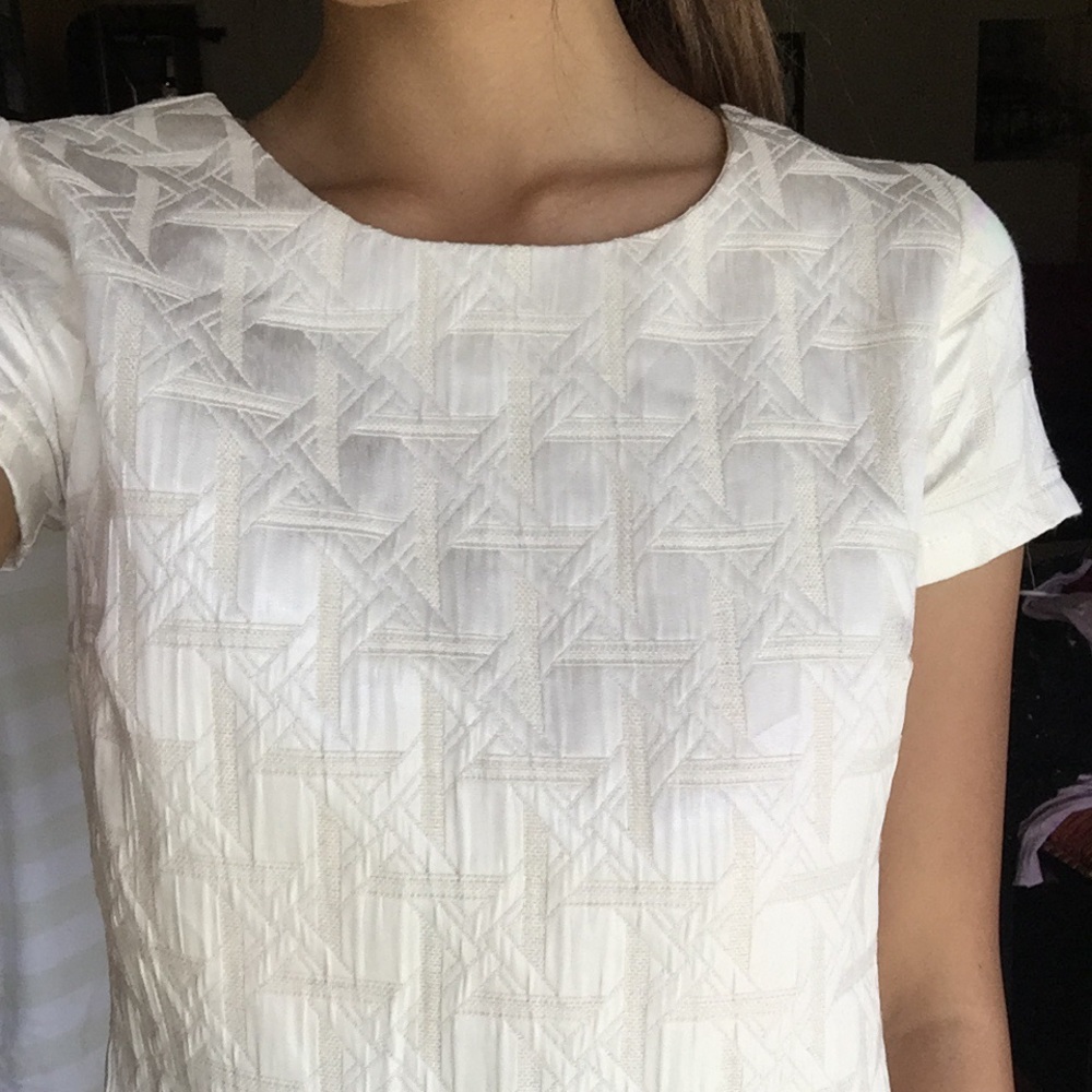 Patterned white/cream dress - Picture 2 of 8