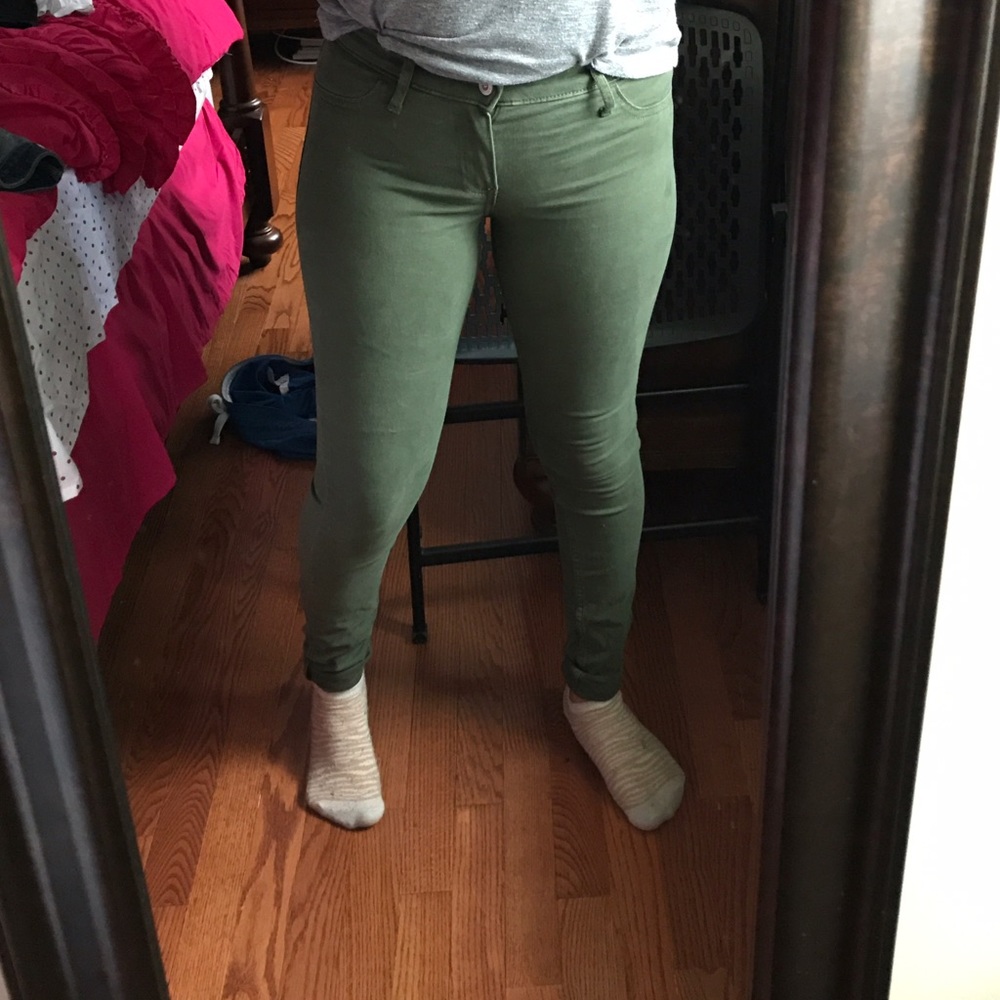 Olive green hollister pants