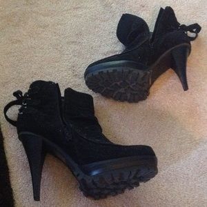 High heel ankle boots