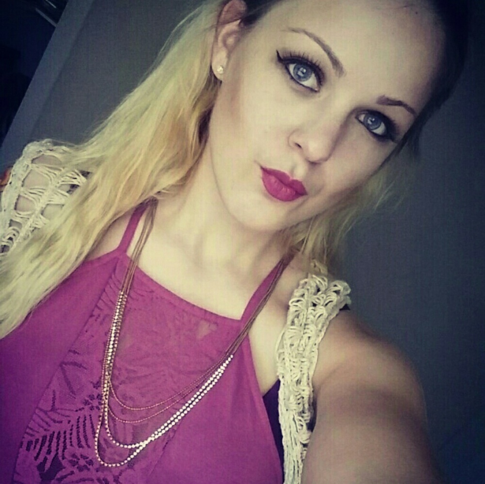 Meet your Posher, Natalie