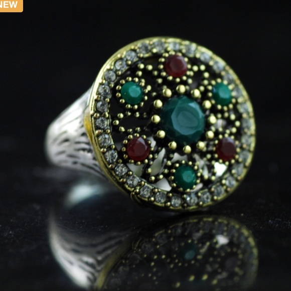 Jewelry - Indian Emerald & Ruby White Topaz Classic GP Ring