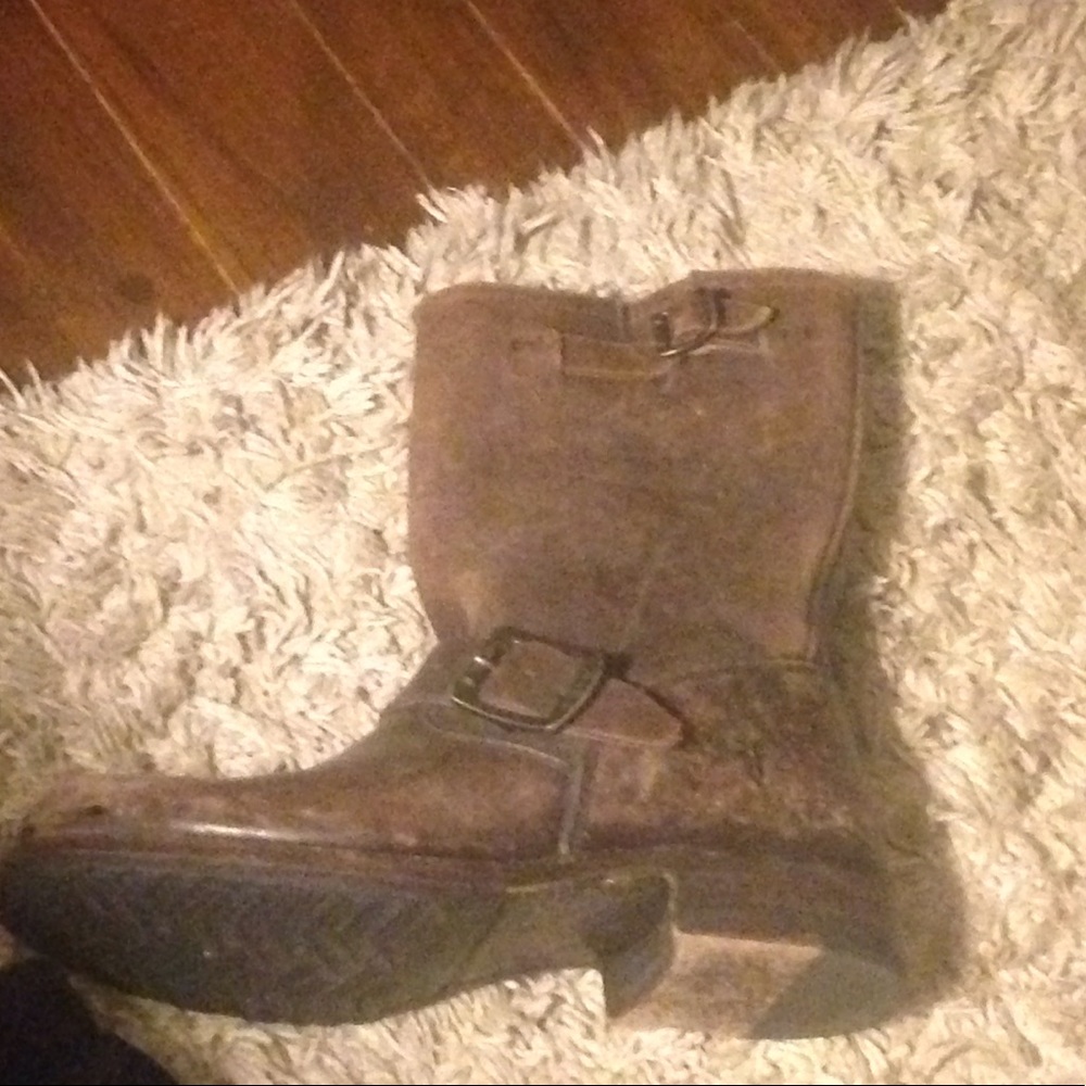 Frye Veronica short boots - New